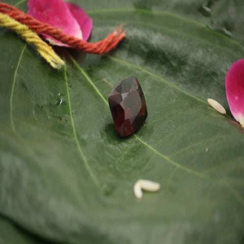 Hessonite Garnet (Gomed) Gemstone - Premium