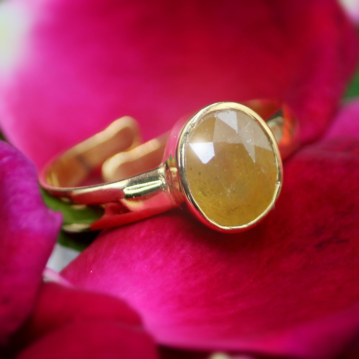 pukhraj yellow sapphire ring1