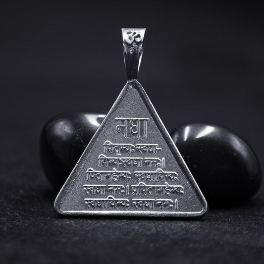 magha nakshatra locket